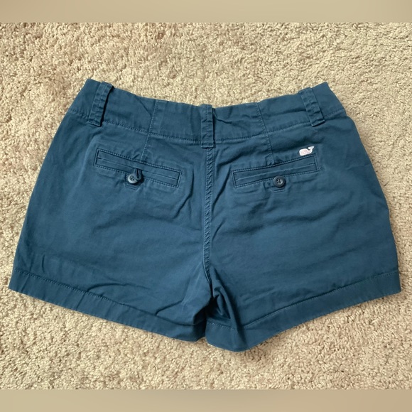 Vineyard Vines chino shorts - Picture 2 of 4